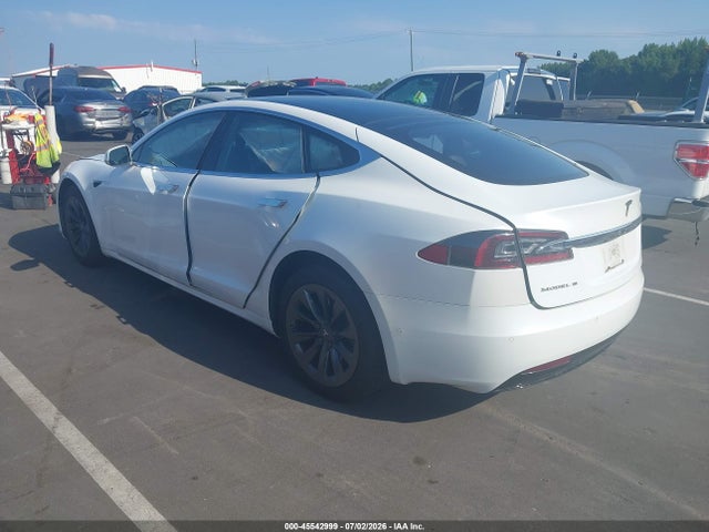 Продаж на аукціоні авто 2018 Tesla Model S 100d/75d/p100d, vin: 5YJSA1E21JF277409, номер лоту: 45542999