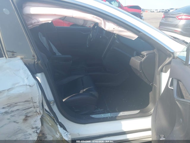 Продаж на аукціоні авто 2018 Tesla Model S 100d/75d/p100d, vin: 5YJSA1E21JF277409, номер лоту: 45542999