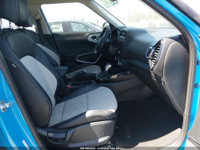 KNDJ53AU7P7193659 KIA Soul Gt-line