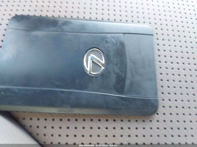Lexus ES 300H 2023 58ADA1C15PU036430 Image 11