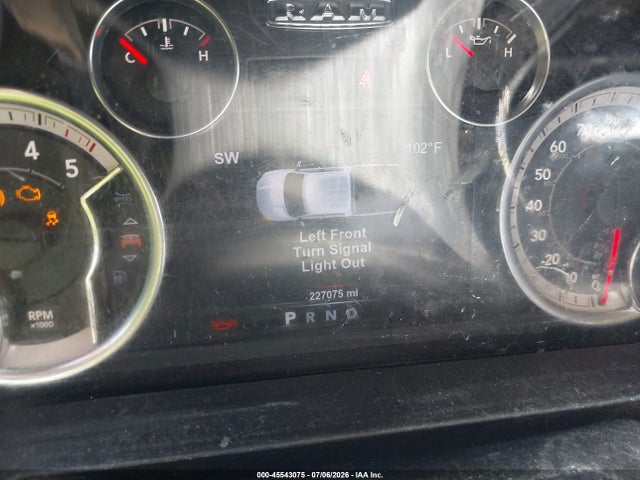 45543075 :رقم المزاد ، 1C6RR6GM1FS614388 vin ، 2015 Ram 1500 Lone Star مزاد بيع