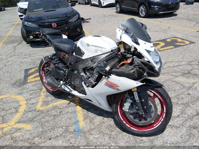 Продажа на аукционе авто 2017 Suzuki Gsx-r750, vin: JS1GR7MA6H2101084, номер лота: 45543090