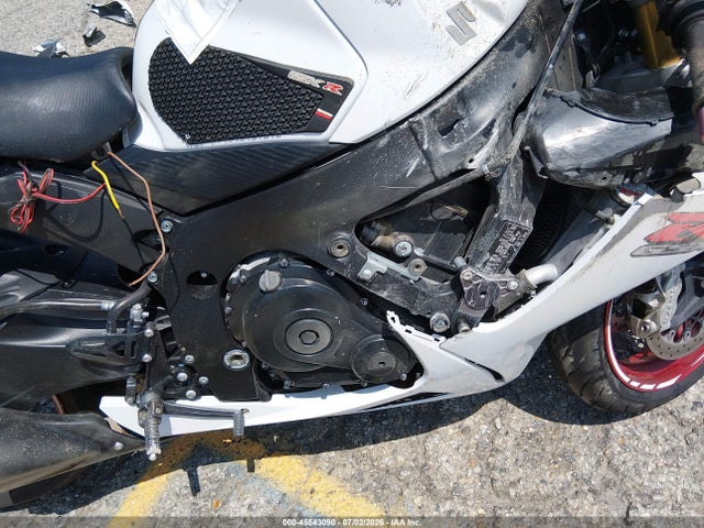 2017 Suzuki Gsx-r750 მანქანა იყიდება აუქციონზე, vin: JS1GR7MA6H2101084, აუქციონის ნომერი: 45543090