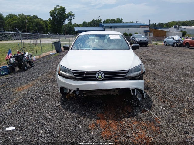 Продажа на аукционе авто 2017 Volkswagen Jetta 1.8t Sport, vin: 3VWD17AJ2HM313331, номер лота: 45543116