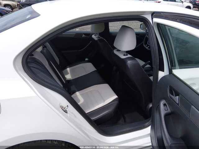 Продажа на аукционе авто 2017 Volkswagen Jetta 1.8t Sport, vin: 3VWD17AJ2HM313331, номер лота: 45543116