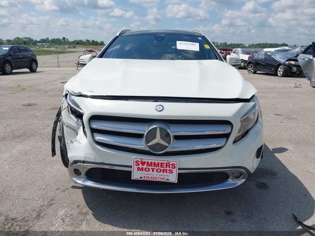 45543202 :رقم المزاد ، WDCTG4EB6HJ357337 vin ، 2017 Mercedes-benz Gla 250 مزاد بيع