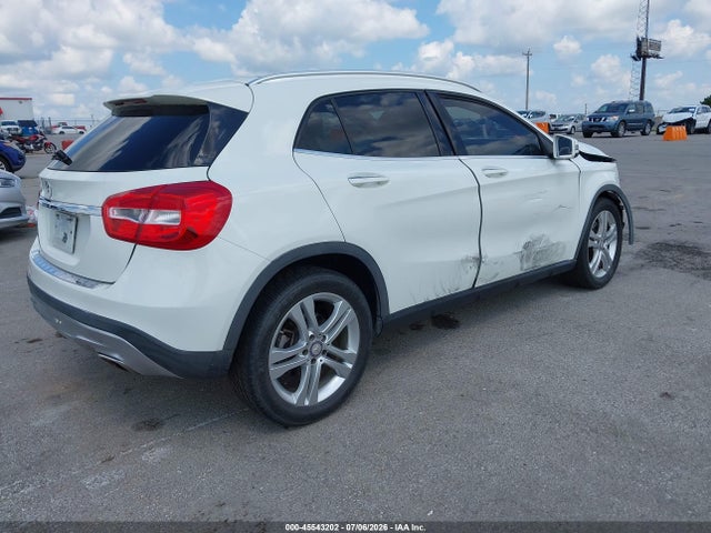 45543202 :رقم المزاد ، WDCTG4EB6HJ357337 vin ، 2017 Mercedes-benz Gla 250 مزاد بيع