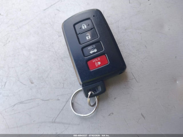 4T1BD1FK2EU099654 Toyota Camry Hybrid Le