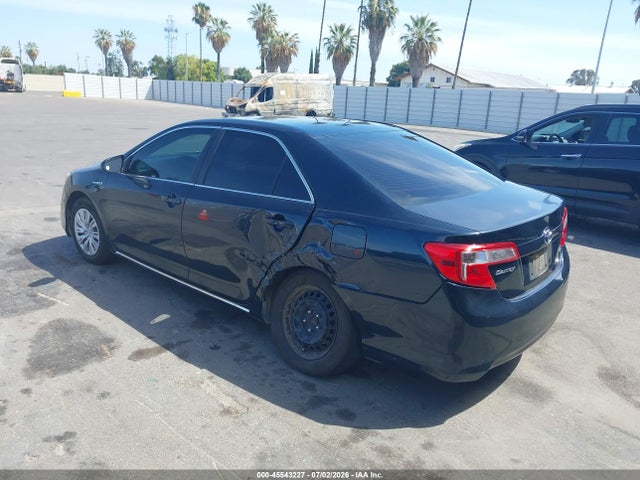 4T1BD1FK2EU099654 Toyota Camry Hybrid Le