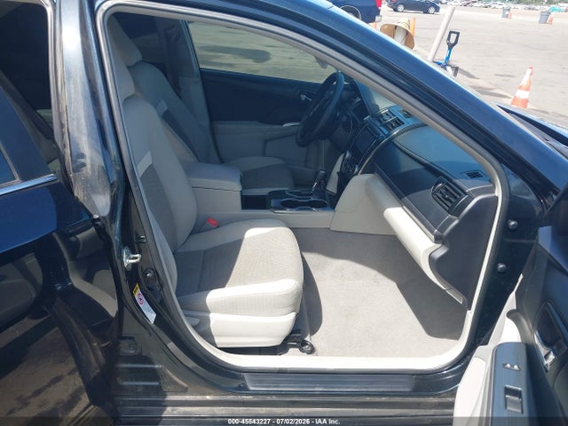 4T1BD1FK2EU099654 Toyota Camry Hybrid Le