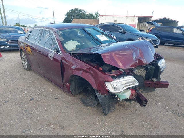 Aukcja sprzedaży 2019 Chrysler 300 Touring, vin: 2C3CCAAG8KH601374, numer aukcji: 45543252