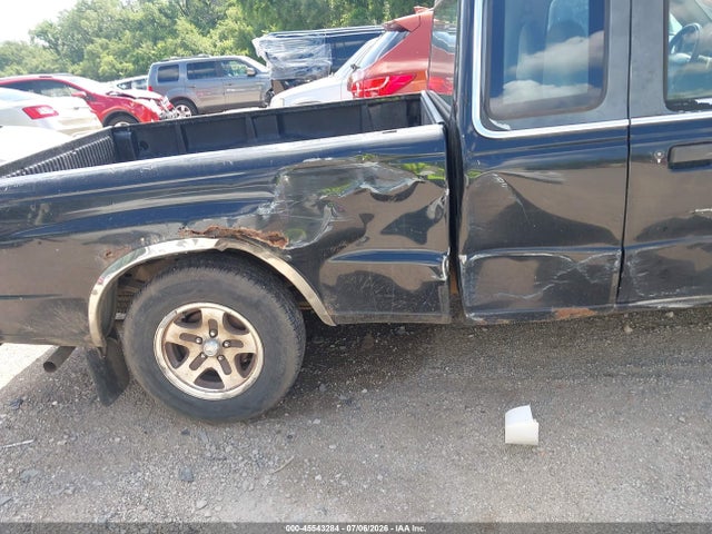 45543284 :رقم المزاد ، 4F4YR16C1XTM46545 vin ، 1999 Mazda B2500 Se مزاد بيع