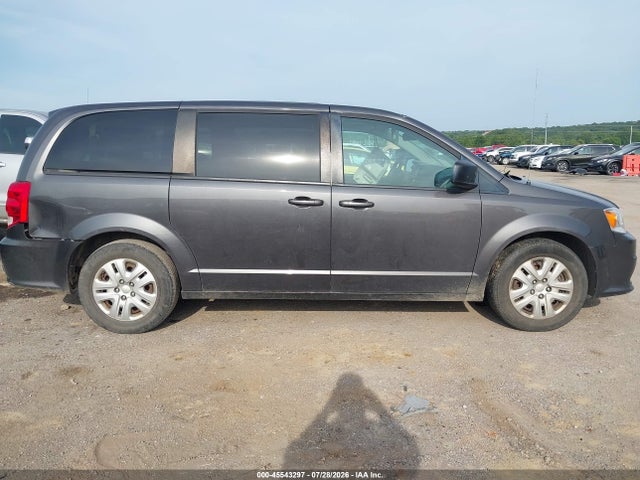 45543297 :رقم المزاد ، 2C4RDGBG8JR161850 vin ، 2018 Dodge Grand Caravan Se مزاد بيع