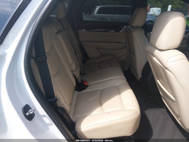 45543321 :رقم المزاد ، 1GYKNCRS6HZ139387 vin ، 2017 Cadillac Xt5 Premium Luxury مزاد بيع