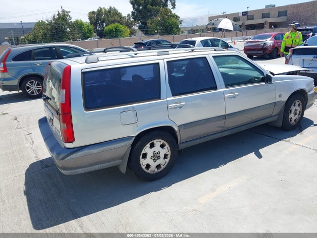 Auction sale of the 2000 Volvo V70 Xc/xc Se, vin: YV1LZ56D6Y2666350, lot number: 45543363