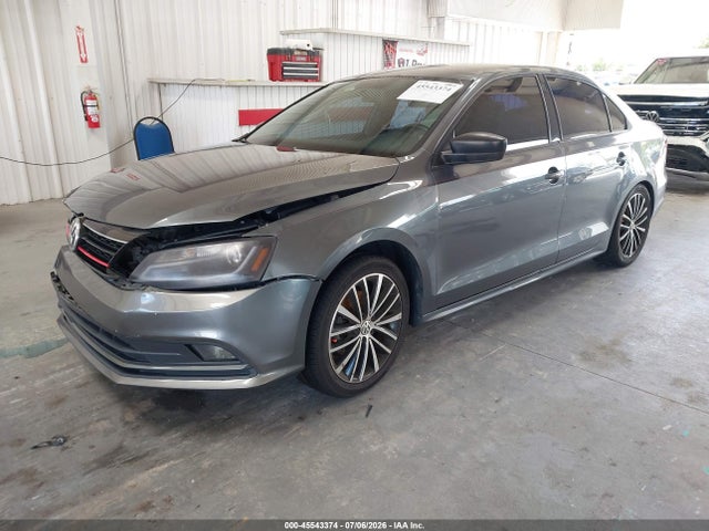 2016 Volkswagen Jetta 1.8t Sport მანქანა იყიდება აუქციონზე, vin: 3VWD17AJXGM330506, აუქციონის ნომერი: 45543374
