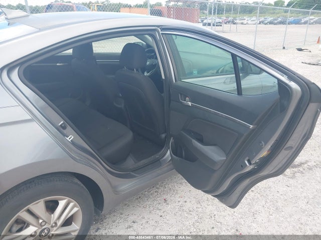 2019 Hyundai Elantra Sel მანქანა იყიდება აუქციონზე, vin: 5NPD84LF4KH465372, აუქციონის ნომერი: 45543461