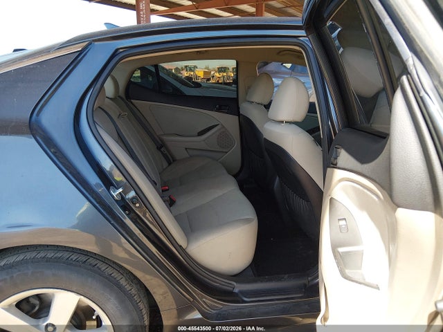 KIA Optima Lx 2015 KNAGM4A75F5621622 Image 8
