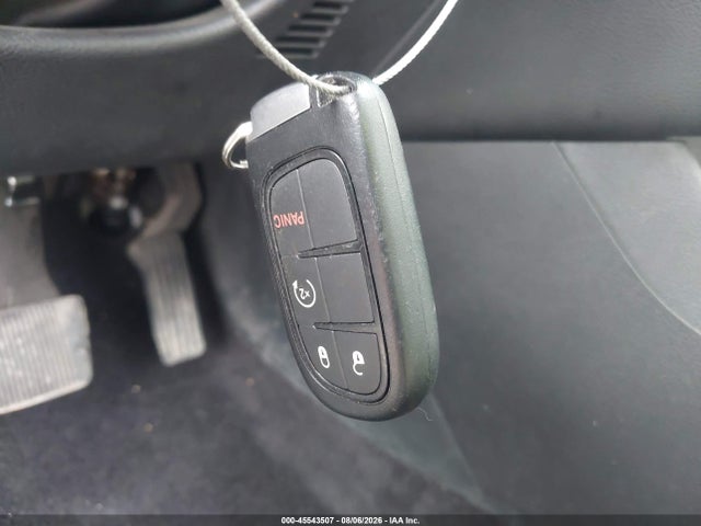 2016 Jeep Cherokee Limited მანქანა იყიდება აუქციონზე, vin: 1C4PJMDB5GW170330, აუქციონის ნომერი: 45543507