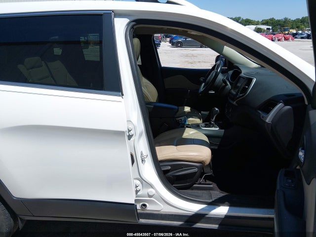 2016 Jeep Cherokee Limited მანქანა იყიდება აუქციონზე, vin: 1C4PJMDB5GW170330, აუქციონის ნომერი: 45543507