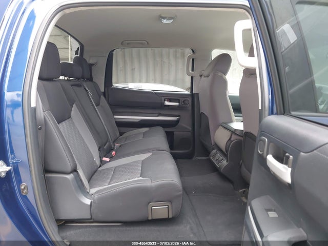 5TFEY5F15FX188736 Toyota Tundra Sr5 5.7l V8