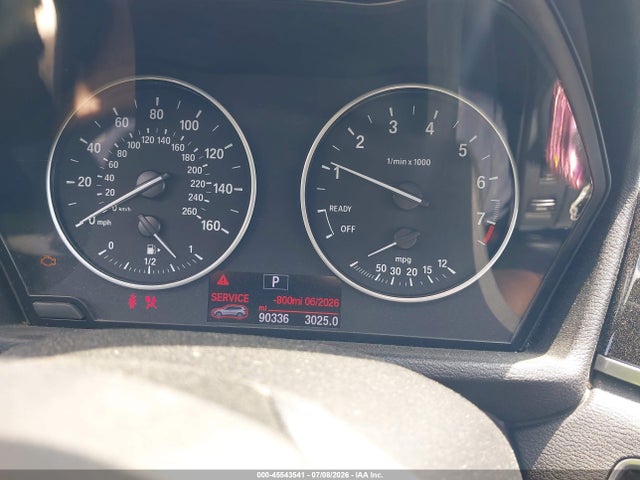 2017 Bmw X1 Xdrive28i მანქანა იყიდება აუქციონზე, vin: WBXHT3Z33H4A53570, აუქციონის ნომერი: 45543541