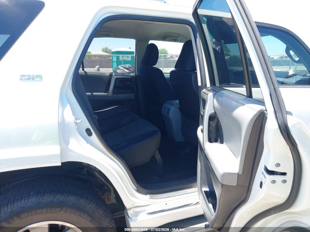 Aukcja sprzedaży 2011 Toyota 4runner Sr5 V6, vin: JTEBU5JR6B5075312, numer aukcji: 45543555