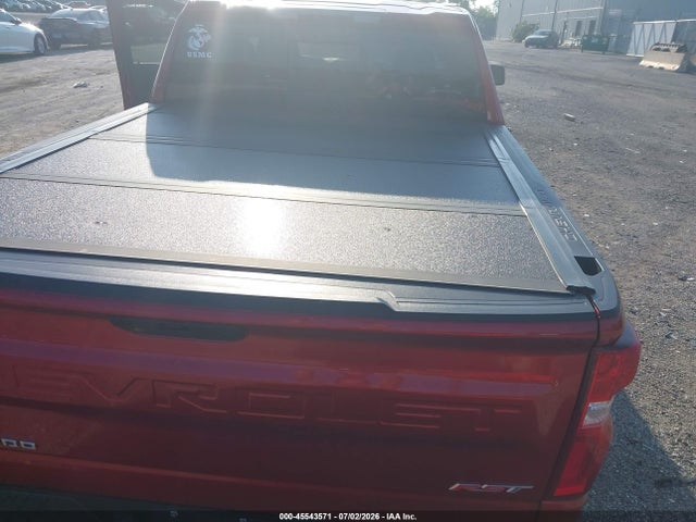 Auction sale of the 2021 Chevrolet Silverado 1500 4wd  Short Bed Rst, vin: 1GCUYEED0MZ139422, lot number: 45543571
