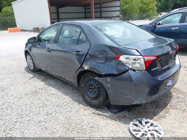 Toyota COROLLA LE 2018 2T1BURHE8JC094895 Image 3
