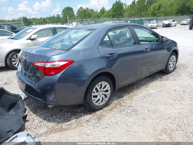 Toyota COROLLA LE 2018 2T1BURHE8JC094895 Image 4