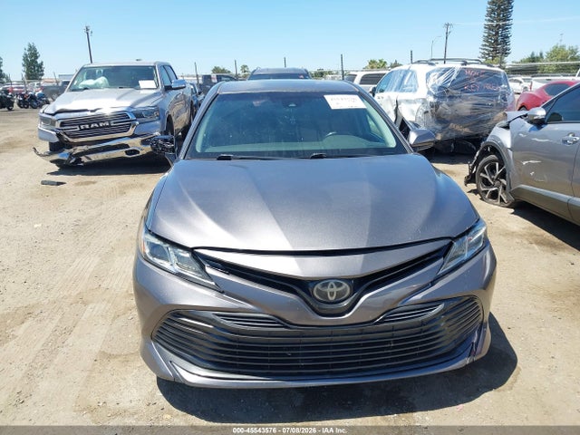 Aukcja sprzedaży 2018 Toyota Camry Le, vin: 4T1B11HK8JU151711, numer aukcji: 45543576