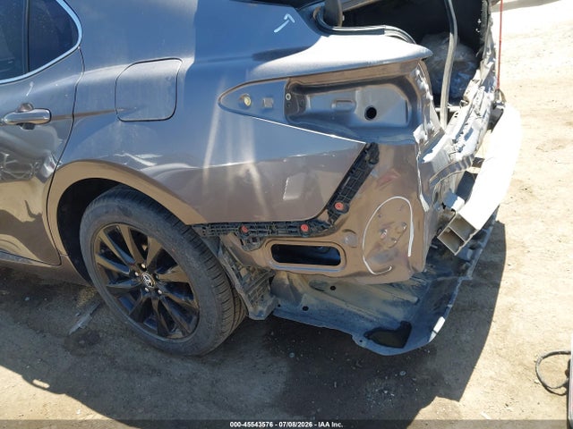 Aukcja sprzedaży 2018 Toyota Camry Le, vin: 4T1B11HK8JU151711, numer aukcji: 45543576