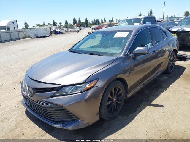 Aukcja sprzedaży 2018 Toyota Camry Le, vin: 4T1B11HK8JU151711, numer aukcji: 45543576
