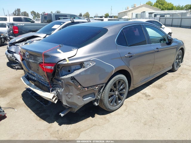 Aukcja sprzedaży 2018 Toyota Camry Le, vin: 4T1B11HK8JU151711, numer aukcji: 45543576