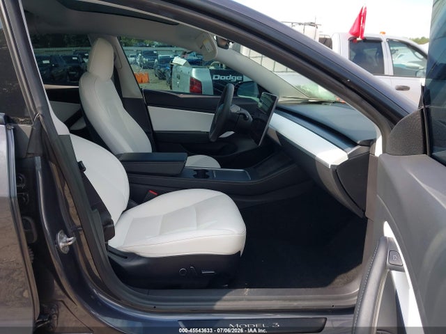 Продаж на аукціоні авто 2021 Tesla Model 3 Standard Range Plus Rear-wheel Drive, vin: 5YJ3E1EA8MF917362, номер лоту: 45543633