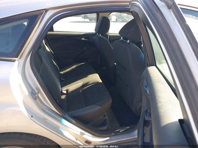Ford FOCUS SE 2014 1FADP3K23EL110856 Image 8