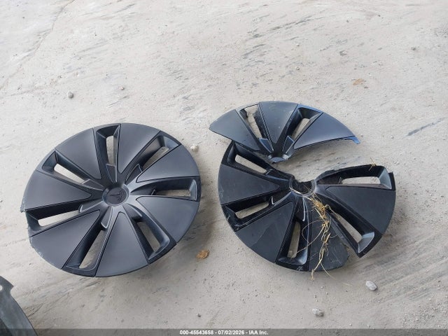 5YJ3E1EA5SF070362 Tesla Model 3 Long Range Rear-wheel Drive/standard Rear-wheel Drive
