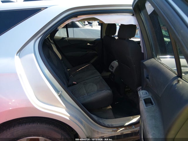 45543725 :رقم المزاد ، 2GNAXJEV7J6114636 vin ، 2018 Chevrolet Equinox Lt مزاد بيع