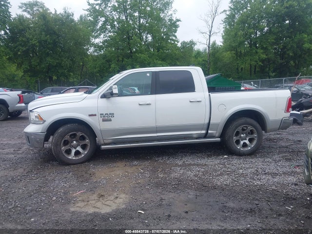 45543728 :رقم المزاد ، 1C6RR7NT4HS802888 vin ، 2017 Ram 1500 Laramie  4x4 5'7 Box مزاد بيع