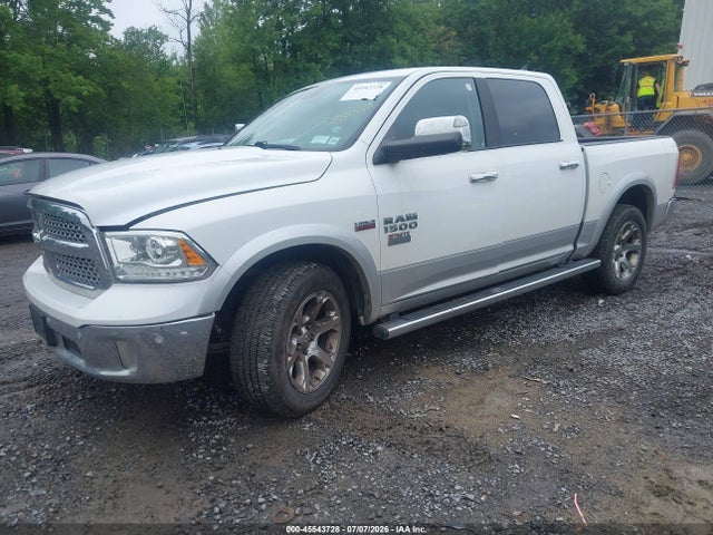 45543728 :رقم المزاد ، 1C6RR7NT4HS802888 vin ، 2017 Ram 1500 Laramie  4x4 5'7 Box مزاد بيع