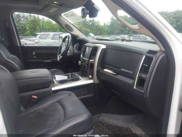 45543728 :رقم المزاد ، 1C6RR7NT4HS802888 vin ، 2017 Ram 1500 Laramie  4x4 5'7 Box مزاد بيع