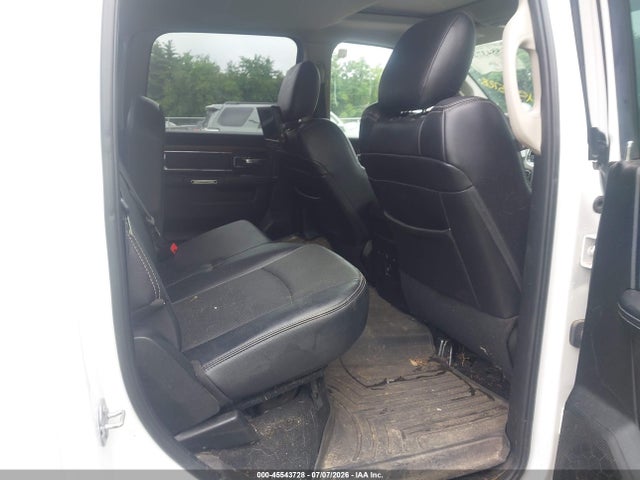 45543728 :رقم المزاد ، 1C6RR7NT4HS802888 vin ، 2017 Ram 1500 Laramie  4x4 5'7 Box مزاد بيع