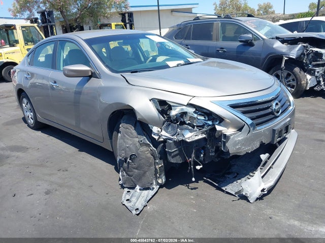 Nissan Altima 2.5/2.5 S/2.5 Sl/2.5 Sv 2015 1N4AL3AP9FN313221 головне зображення