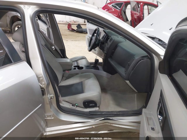 Продажа на аукционе авто 2005 Cadillac Cts Standard, vin: 1G6DP567950186730, номер лота: 45543765
