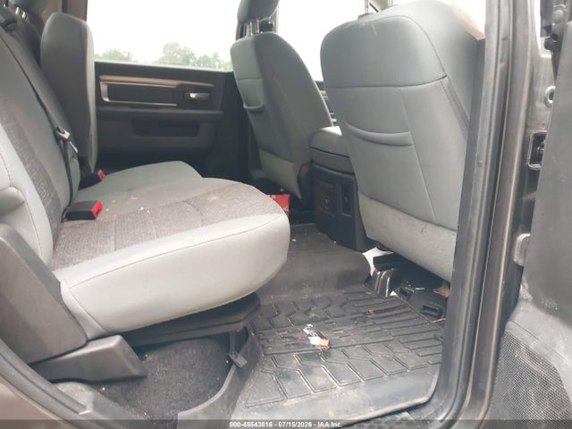 45543816 :رقم المزاد ، 3C6RR7LT0HG549322 vin ، 2017 Ram 1500 Big Horn  4x4 5'7 Box مزاد بيع