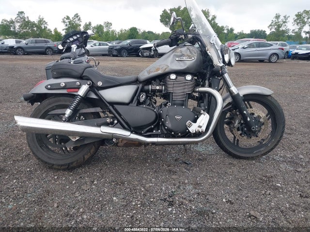 Triumph Motorcycle Thunderbird Storm Abs 2014 SMTB03WF4EJ609777 Image 13