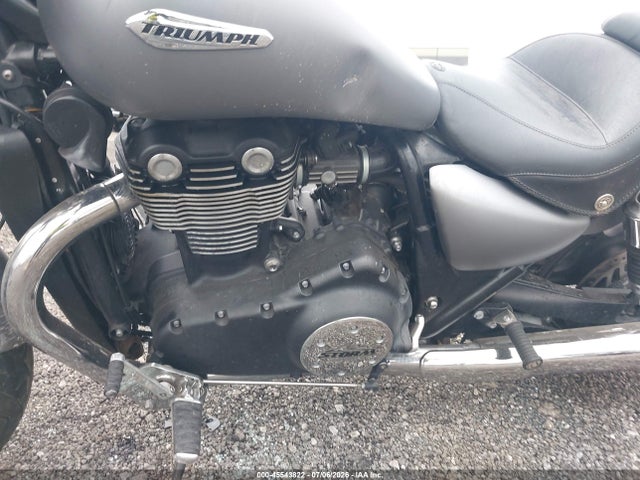 Triumph Motorcycle Thunderbird Storm Abs 2014 SMTB03WF4EJ609777 Image 9