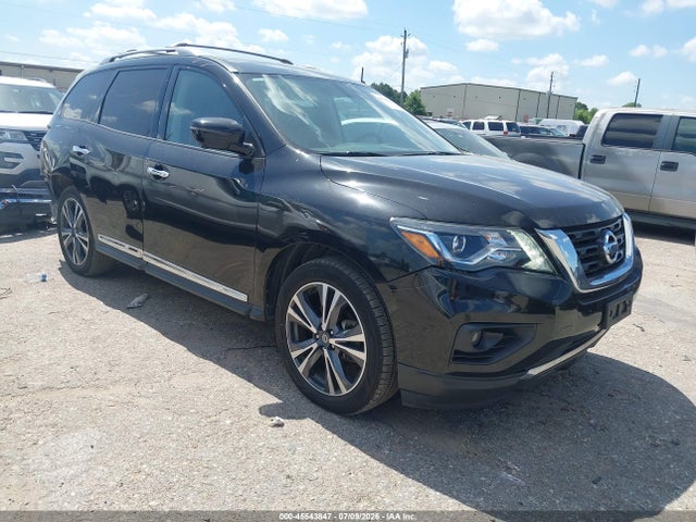 45543847 :رقم المزاد ، 5N1DR2DM5LC586726 vin ، 2020 Nissan Pathfinder Platinum 4wd مزاد بيع