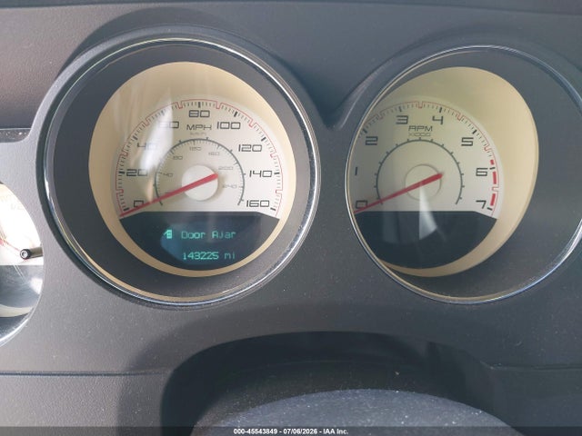 45543849 :رقم المزاد ، 2C3CDYBT0CH181712 vin ، 2012 Dodge Challenger R/t مزاد بيع