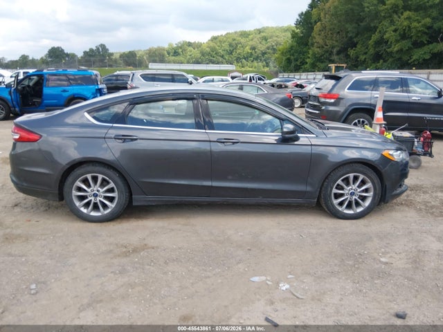 Auction sale of the 2017 Ford Fusion Se, vin: 3FA6P0H7XHR160752, lot number: 45543861